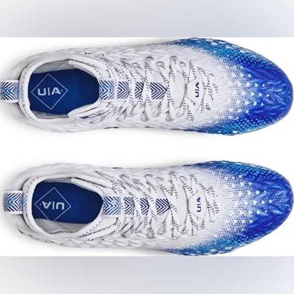 Athletic_Shoes